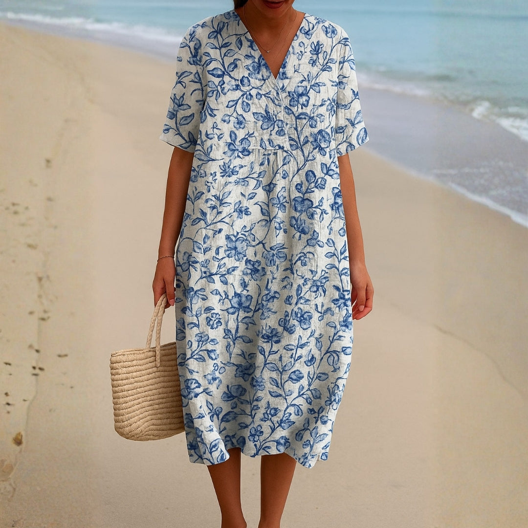 Magnolia - Vestido de Marfil Adornado con Acentos Florales en Azul Porcelana