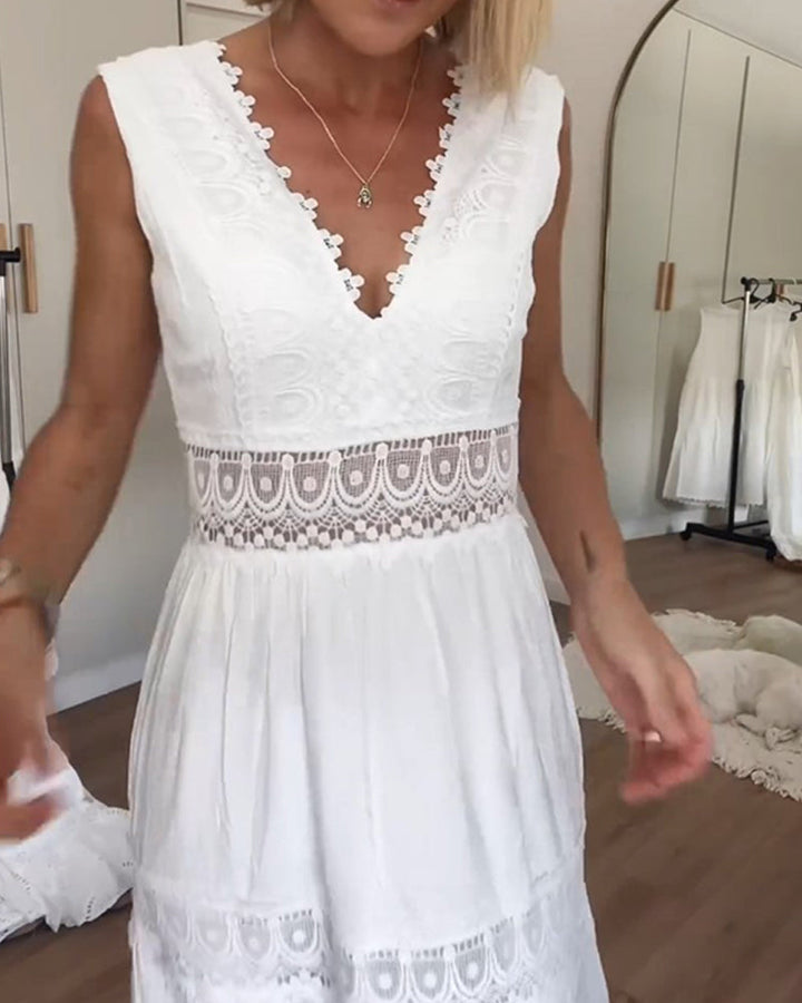 Kim - Vestido de Encaje con Escote en V