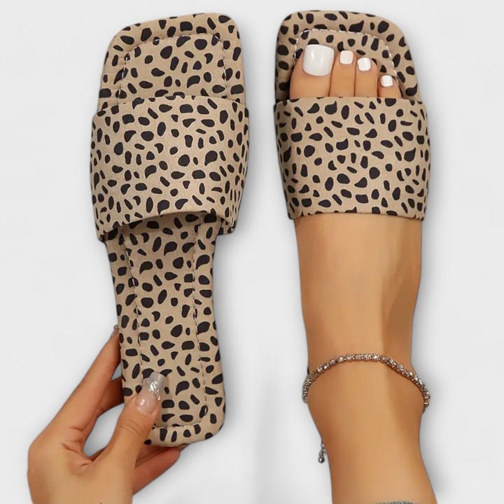 Elisabete - Mocasines planos con estampado de leopardo
