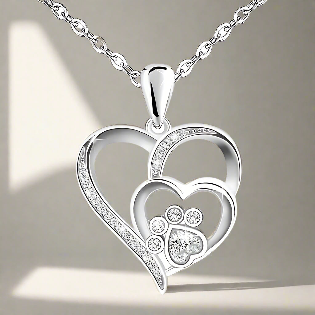 Collar de Plata con Huella y Corazón con Circonitas