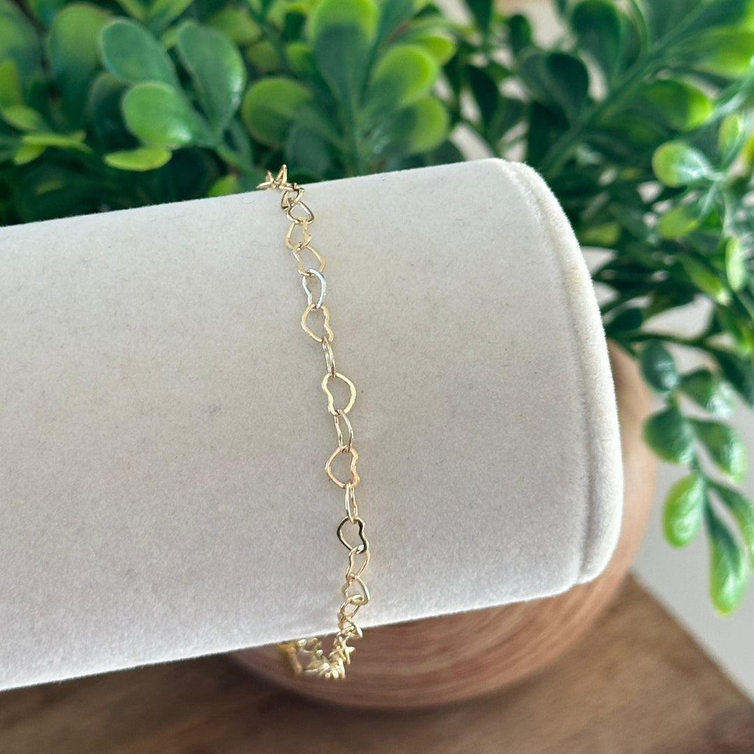 Pulsera "Corazones de Vínculo"