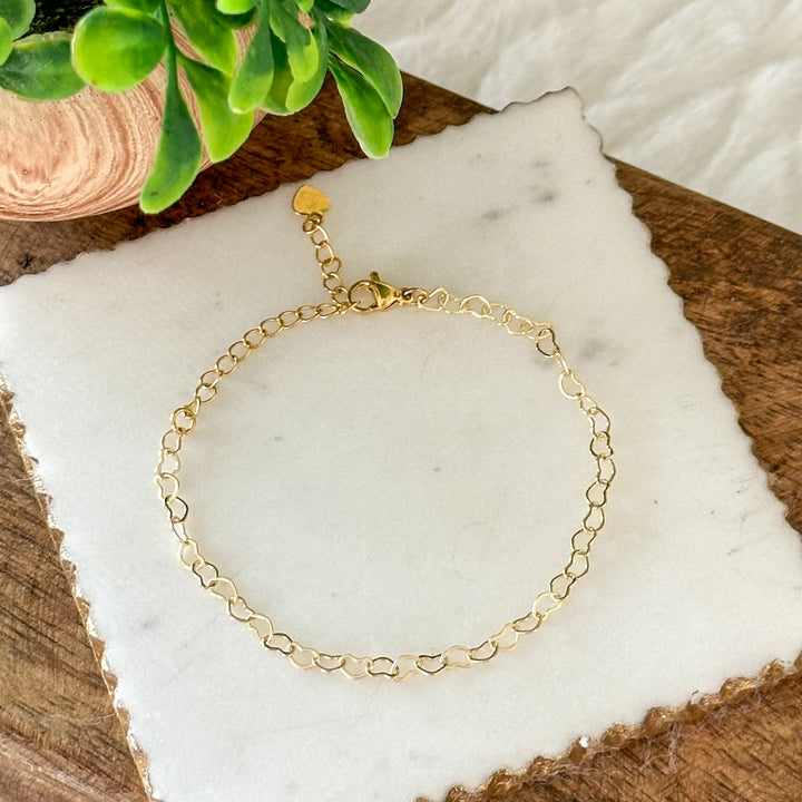 Pulsera "Corazones de Vínculo"
