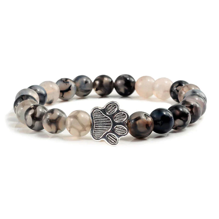 Pulsera con Perlas en Forma de Huella – Diseño de Piedra Natural