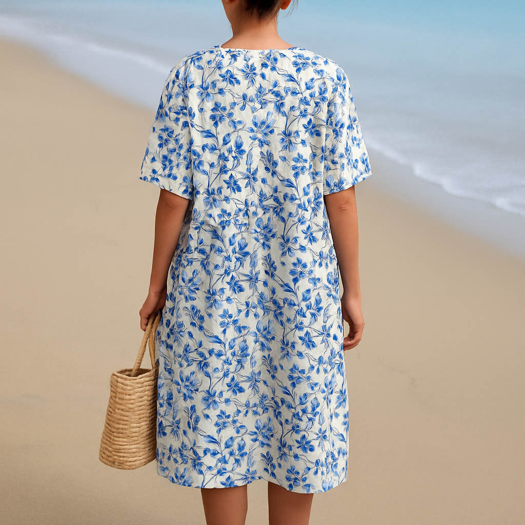 Magnolia - Vestido de Marfil Adornado con Acentos Florales en Azul Porcelana