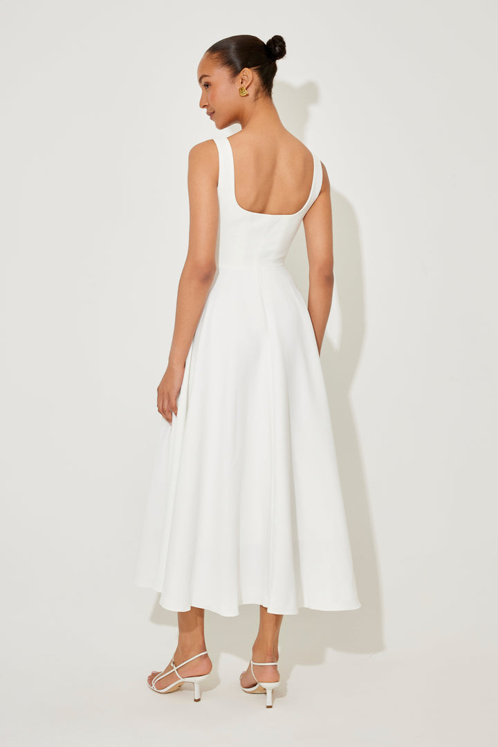 Amélia - Vestido Midi Atemporal