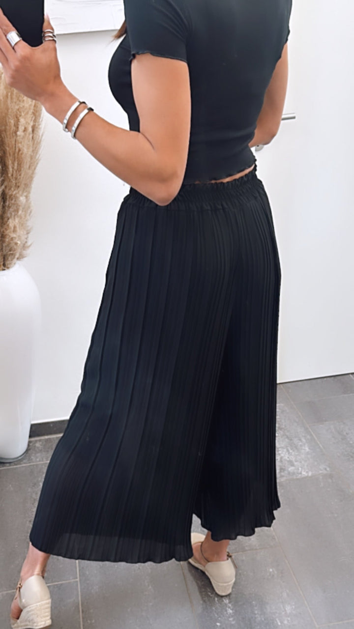 Maia - Pantalones Plisados Negros