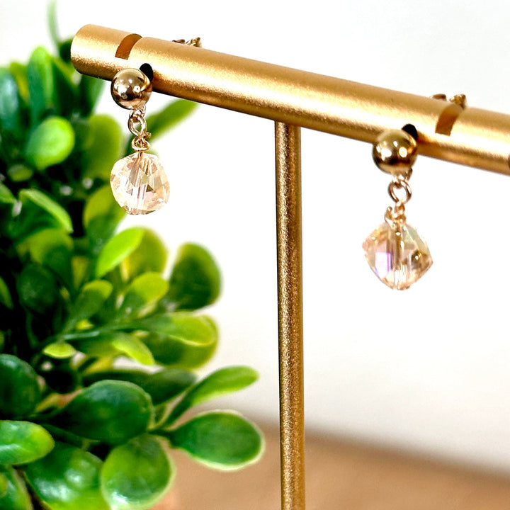 Pendientes colgantes de oro "Liana"