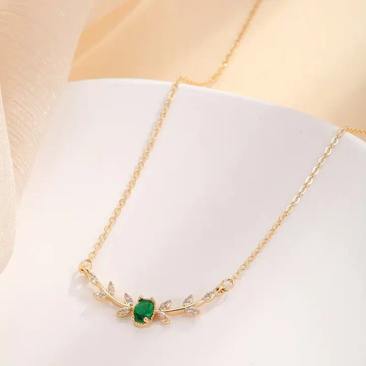 Collar «Amira Valmorin»