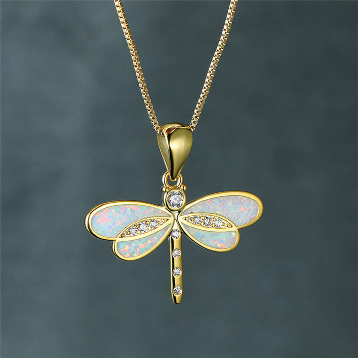 Collar con Libélula en Oro con Ópalo