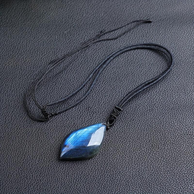 Collar Mágico de Piedra Lunar