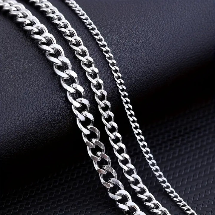Collar minimalista con cadena cubana para hombres