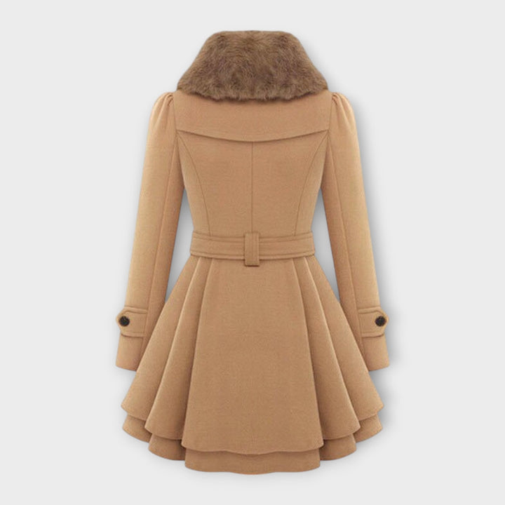 Ema - Abrigo Elegante con Piel