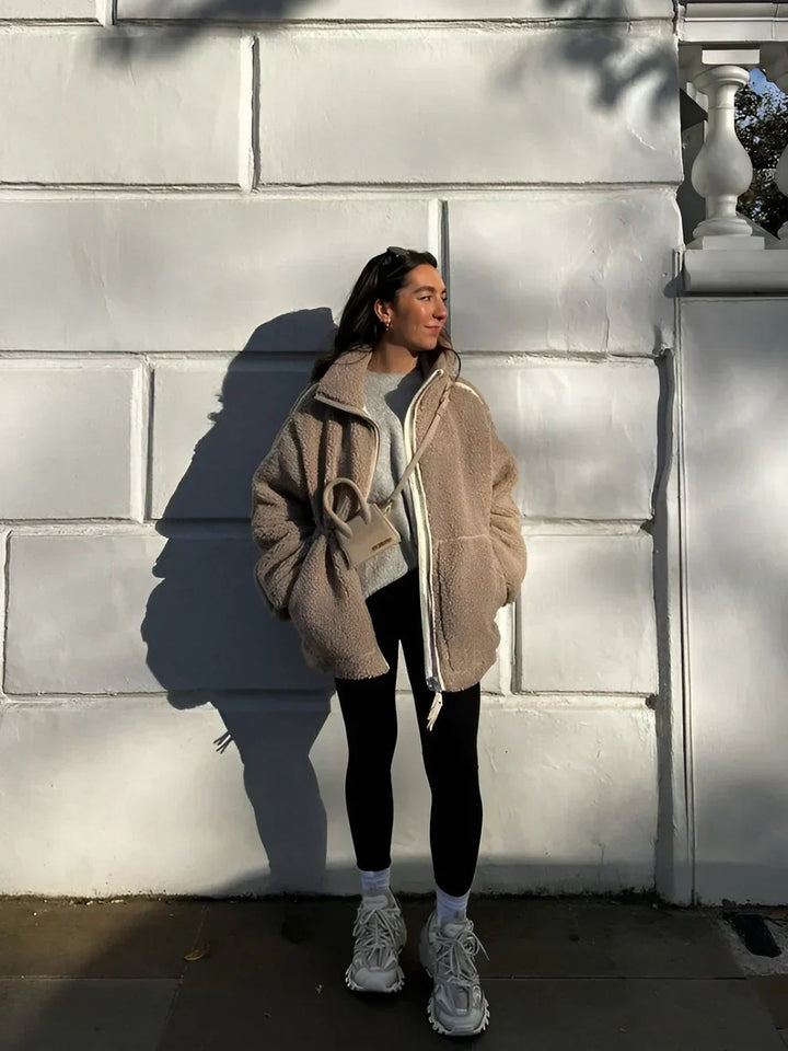 Nadia - Abrigo de Invierno Suave
