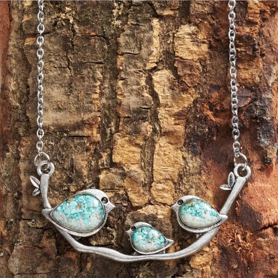 Collar retro de plata
