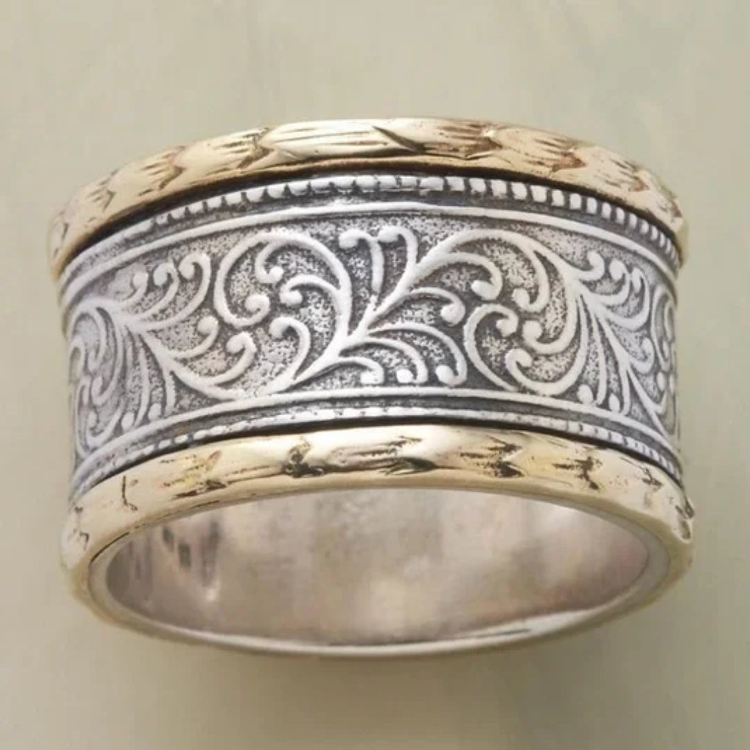 Anillo retro en oro y plata