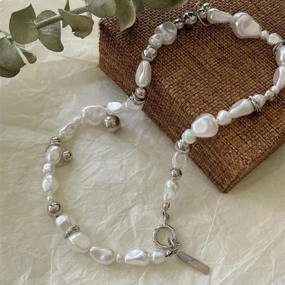 Collar retro con perlas y cuentas de plata