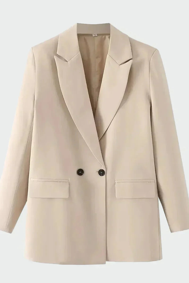 Abrigo Oversized con Línea Moderna