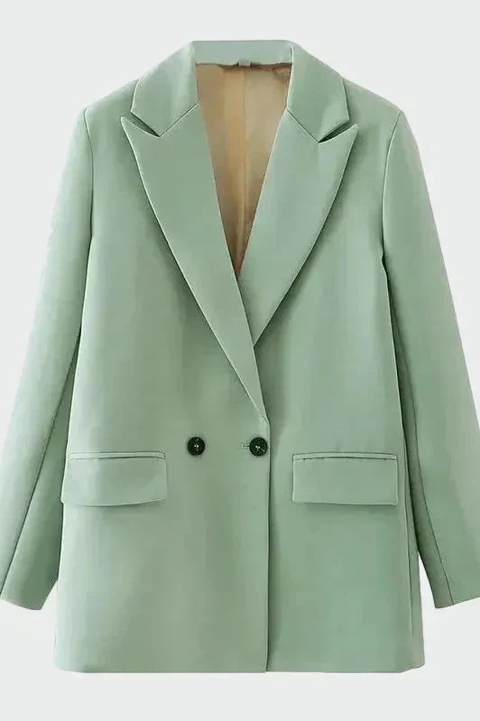Abrigo Oversized con Línea Moderna