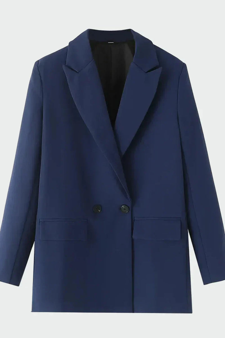 Abrigo Oversized con Línea Moderna