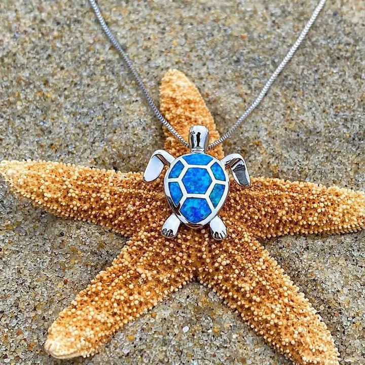 Conjunto de Collar y Pendientes de Tortuga Marina en Opalina y Plata