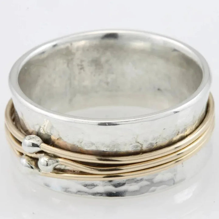 Anillo Vintage de Oro con Capas en Plata