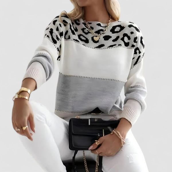 Júlia - Camiseta Casual Leopardo